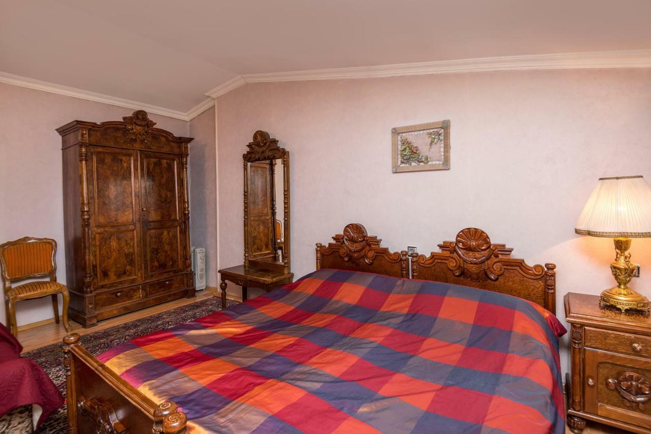 Lia'S Guest House Tbilisi Exterior photo