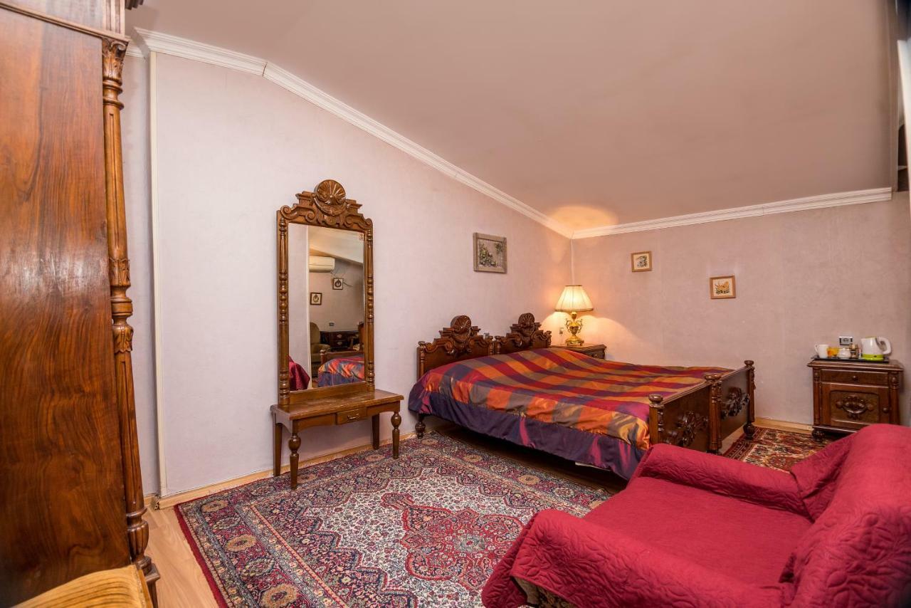 Lia'S Guest House Tbilisi Exterior photo